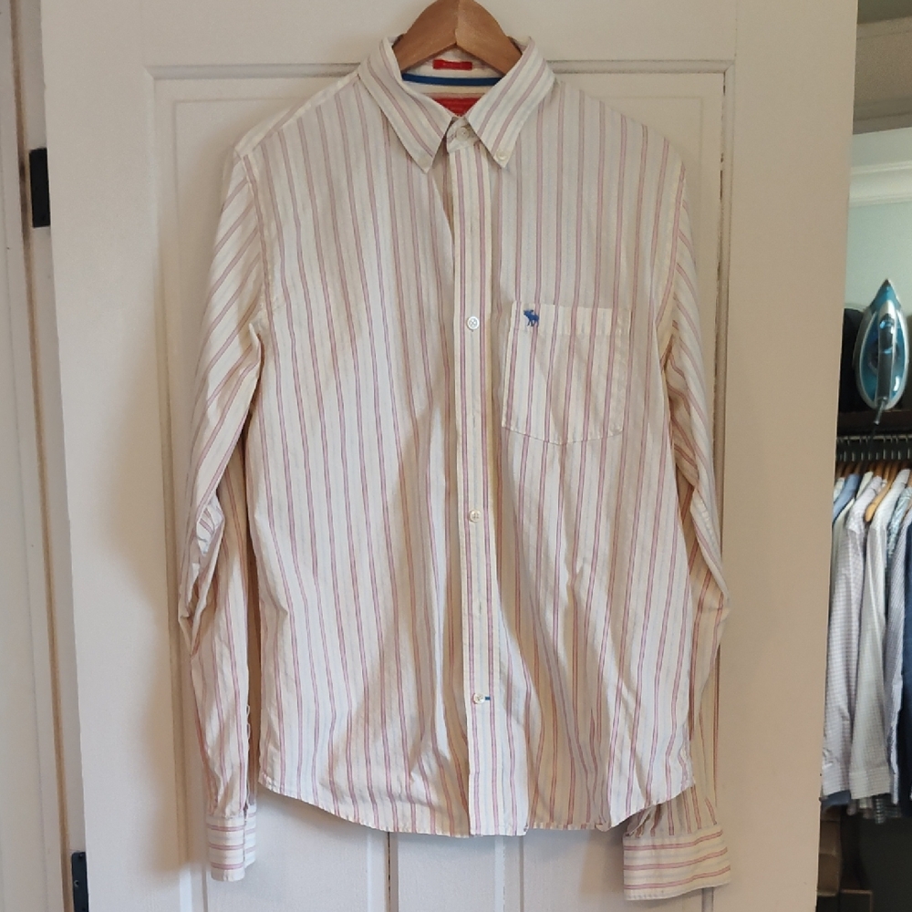 Abercrombie & Fitch Men's Cream and Pink Striped Shirt